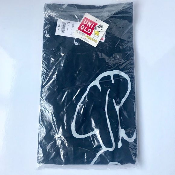 KAWS X PEANUTS T-Shirt Last One/Sold Out - Picture 2 of 3